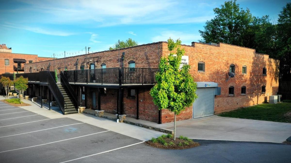 Humble Abode Hotel Хикъри Екстериор снимка